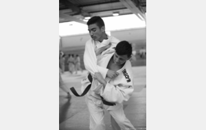 5910bf19b1446_StagejudoGevriselouis.jpg